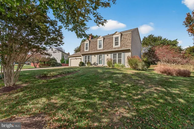 $750,000 | 17209 Sandy Knoll Drive, Olney, MD 20832