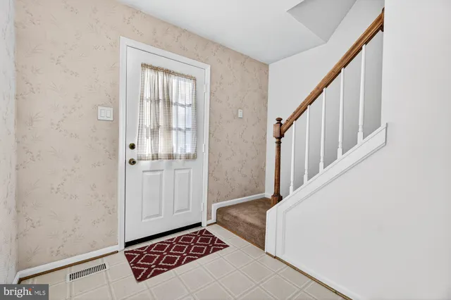 $750,000 | 17209 Sandy Knoll Drive, Olney, MD 20832