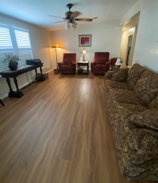 1601 Highway 441, Unit 10 Okeechobee, FL 34974 - Photo 11 of 22 IMG_6013