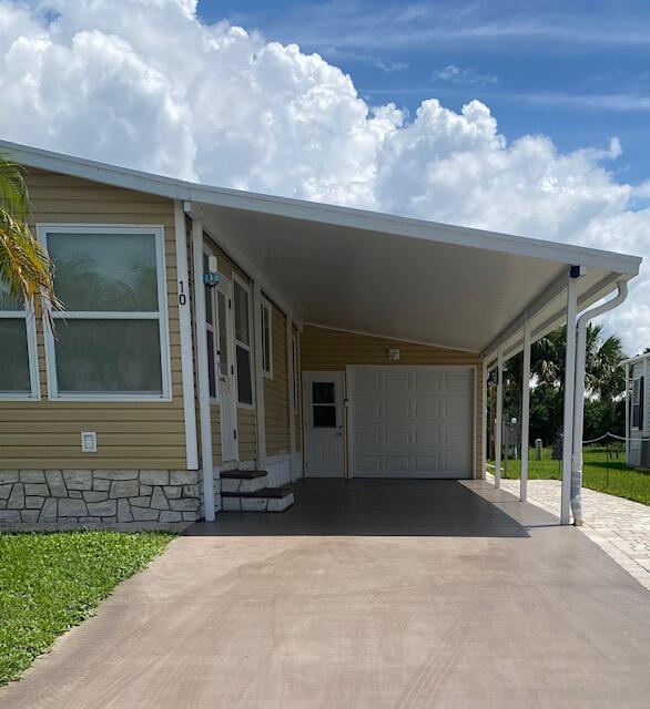 1601 Highway 441, Unit 10 Okeechobee, FL 34974 - Photo 4 of 22 IMG_6059