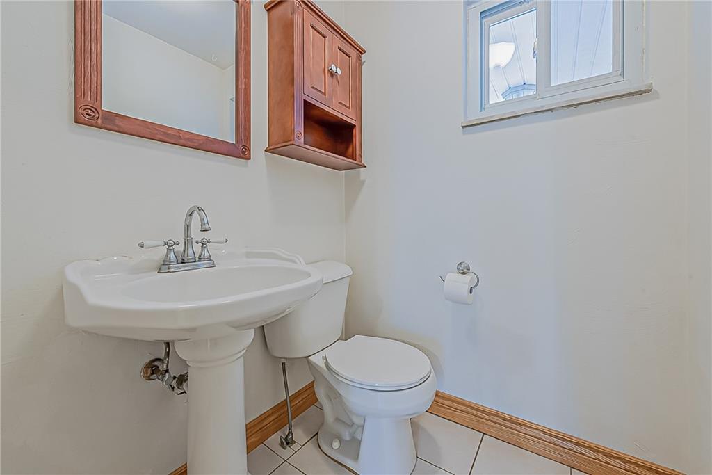 229 McDermott Road Trafford, PA 15085 - Photo 6 of 25 Gallery Image 6