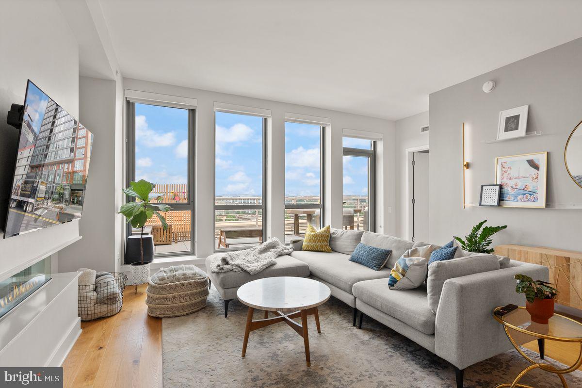 1211 Van Street Southeast, Unit PH13B Washington, DC 20003 - Photo 3 of 25