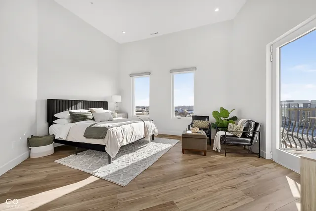 $1,125,000 | 1155 South Rangeline Road, Unit 504, Carmel, IN 46032