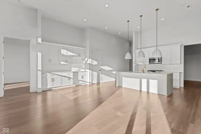 $1,125,000 | 1155 South Rangeline Road, Unit 504, Carmel, IN 46032