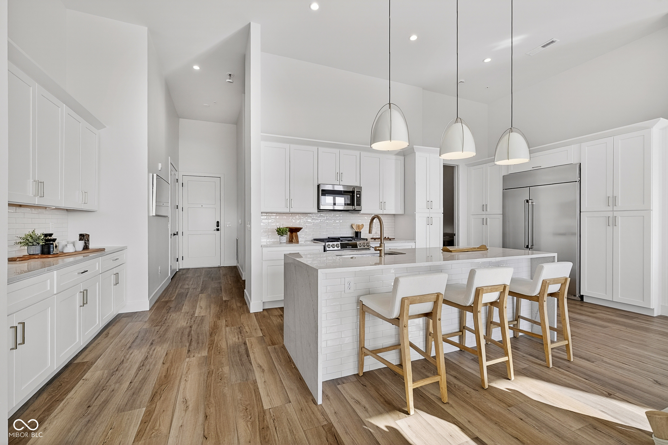 1155 South Rangeline Road, Unit 504 Carmel, IN 46032 - Photo 6 of 52