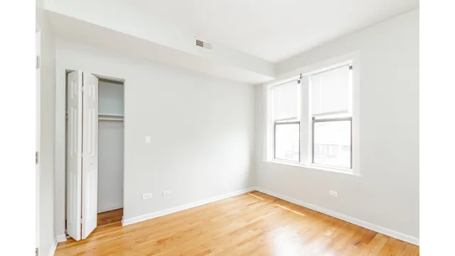 $1,700 | 3734 West Lawrence Avenue, Unit 3, Chicago, IL 60625