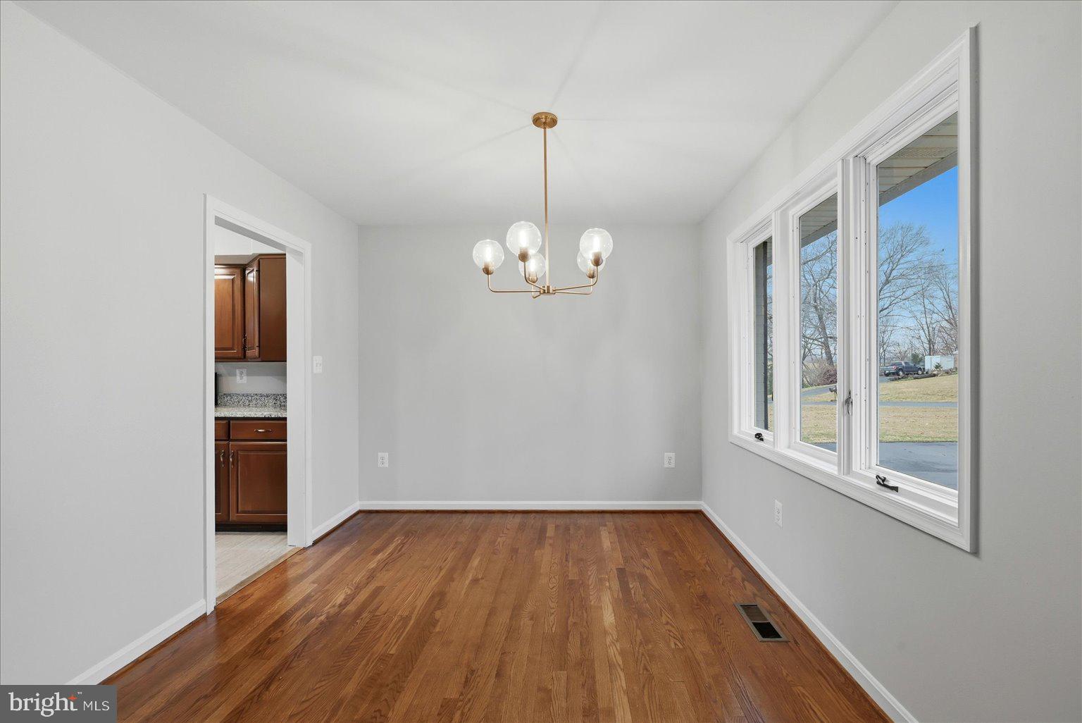 388 Bowling Green Road Front Royal, VA 22630 - Photo 12 of 79 Gallery Image 12