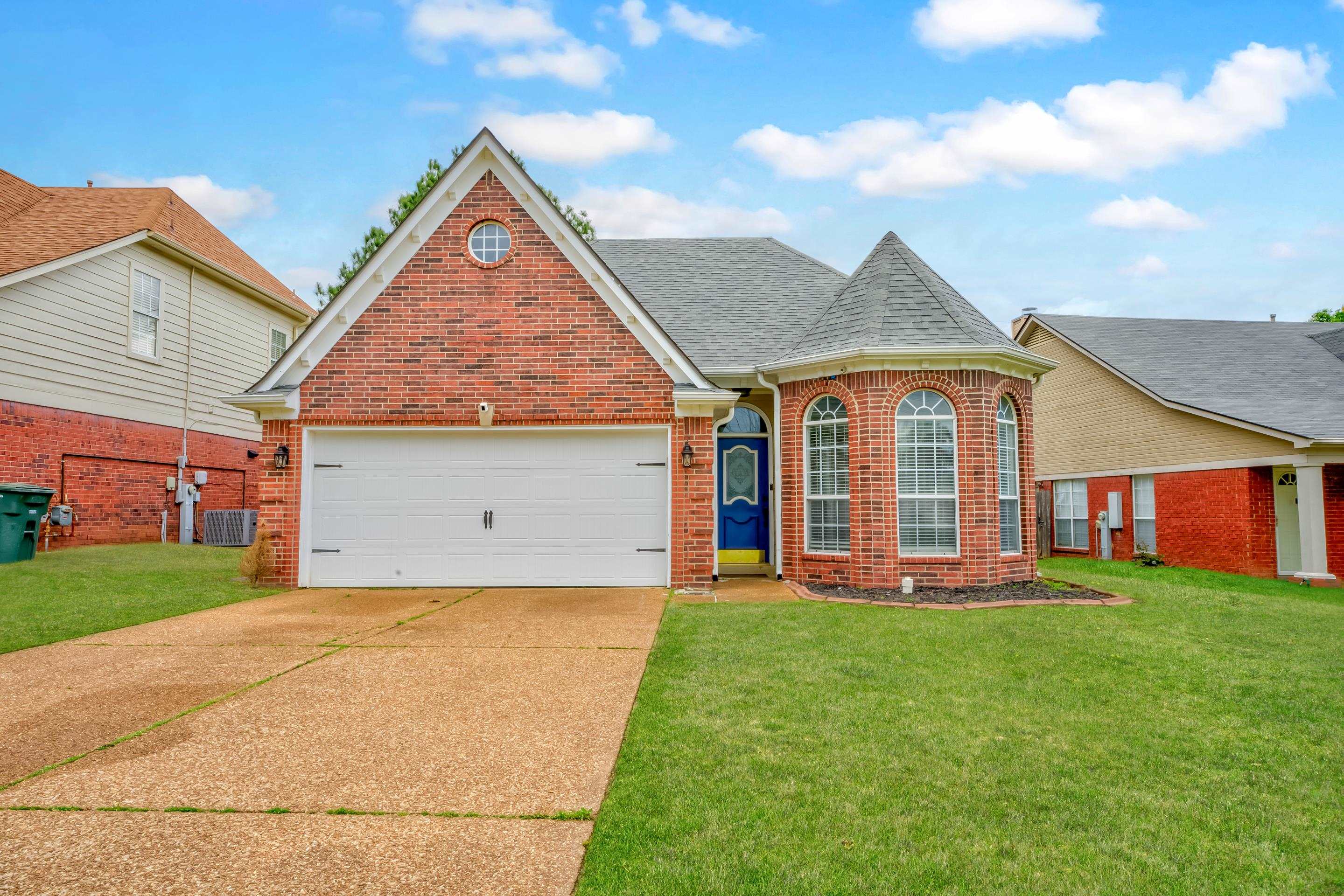 459 North Ericson Road Memphis, TN 38018 - Photo 1 of 27 This beautiful all-brick home is a true gem, offering comfort, style, and functionality—all on one convenient level. Featuring 3 spacious bedrooms and 2 full bathrooms, this move-in ready residence boasts thoughtful details and a warm, welcoming ambiance.