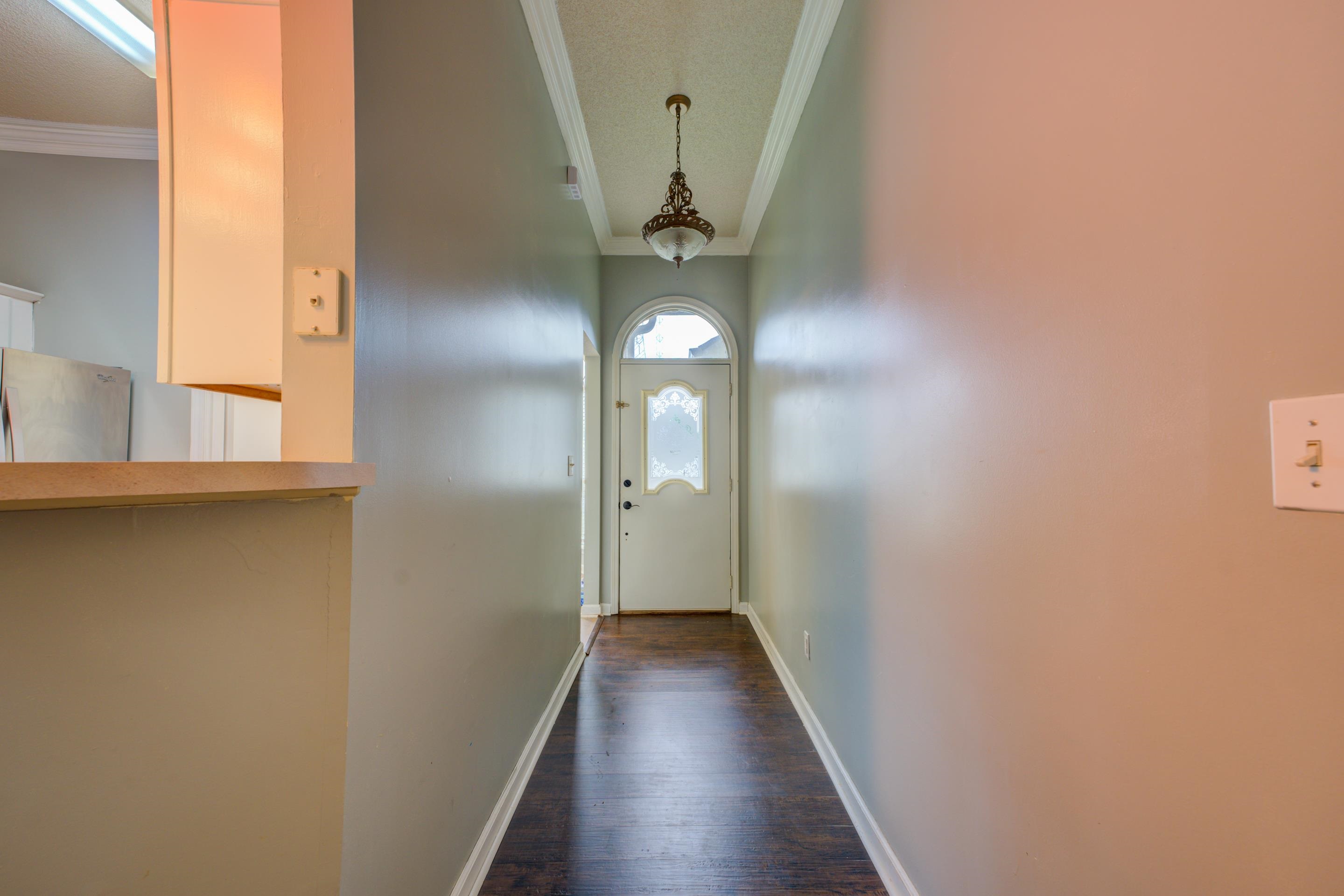459 North Ericson Road Memphis, TN 38018 - Photo 2 of 27 The gracious entry leads to the everyday living spaces.