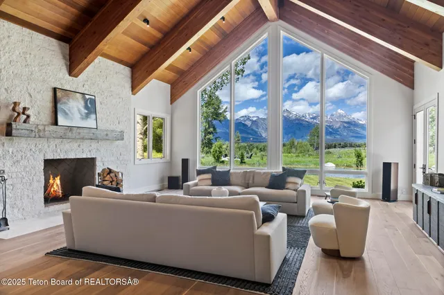 $18,900,000 | 6625 North Lower Cascade Drive, Jackson, WY 83001