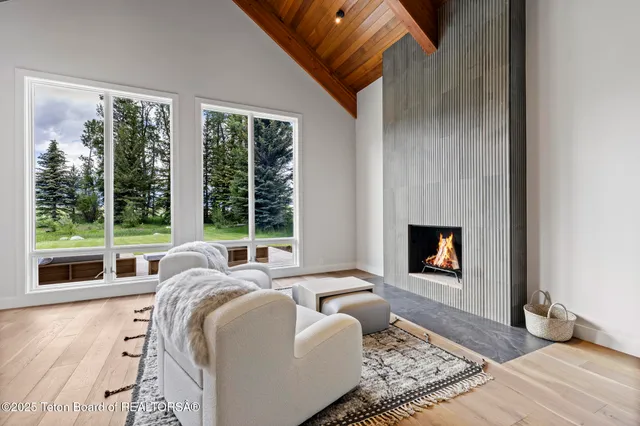 $18,900,000 | 6625 North Lower Cascade Drive, Jackson, WY 83001