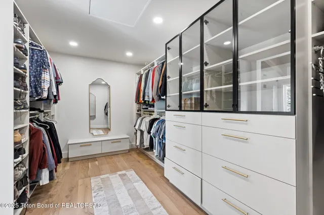 $18,900,000 | 6625 North Lower Cascade Drive, Jackson, WY 83001