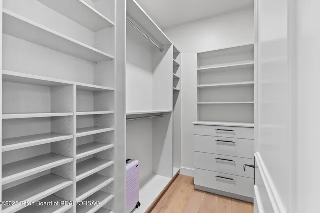 $18,900,000 | 6625 North Lower Cascade Drive, Jackson, WY 83001