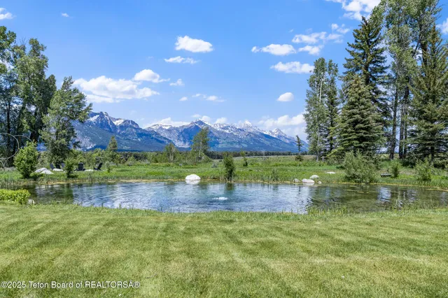 $18,900,000 | 6625 North Lower Cascade Drive, Jackson, WY 83001