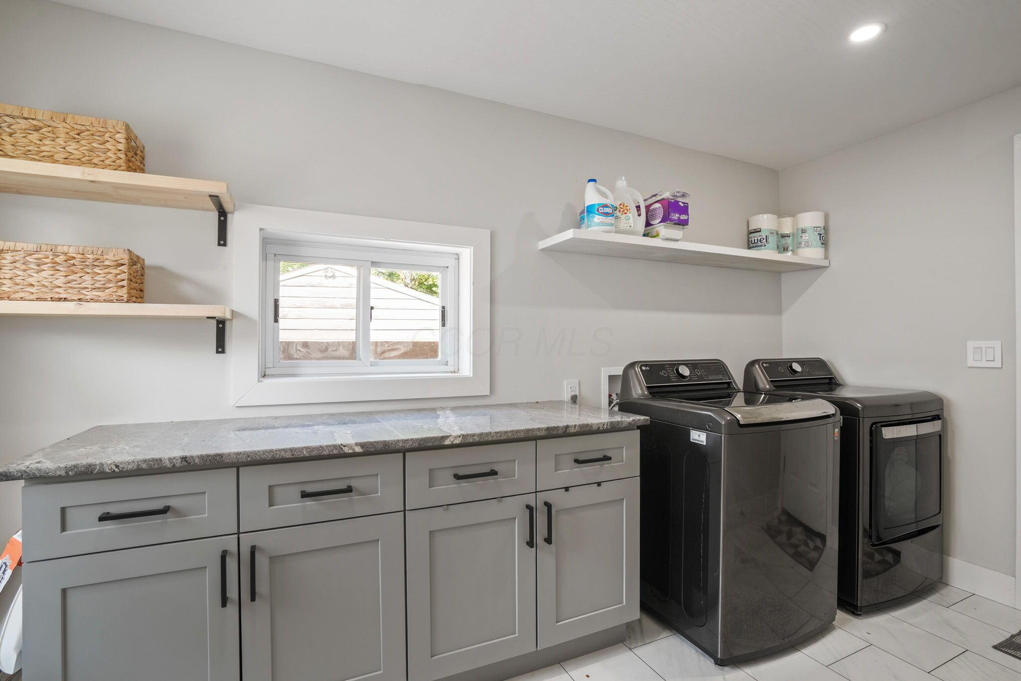 3071 Karl Road Columbus, OH 43224 - Photo 10 of 22 Laundry Room