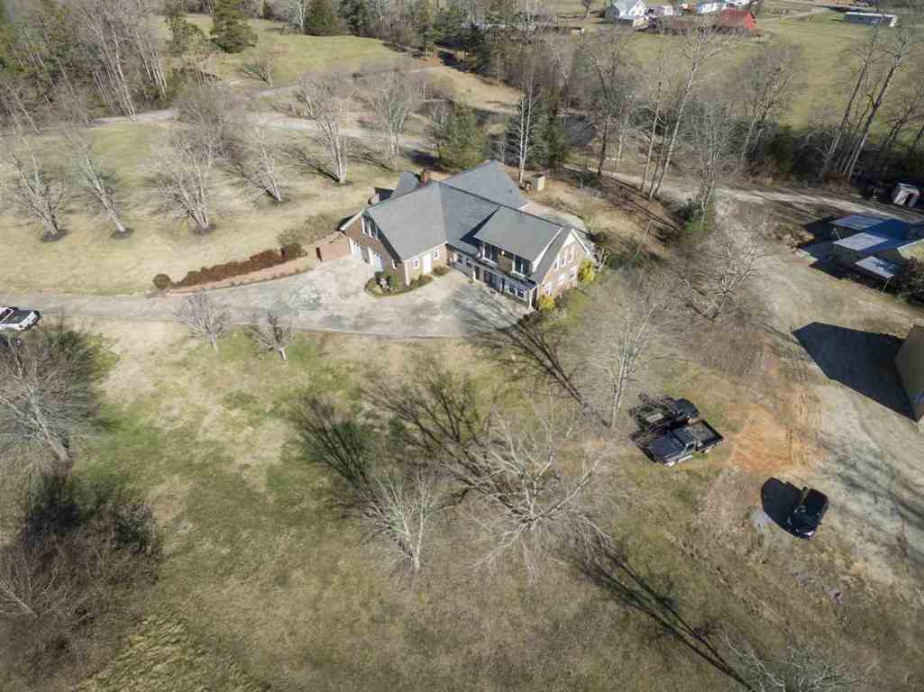 149 Watson Road Pickens, SC 29671 - Photo 9 of 36