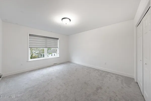 $695,999 | 22 Bergen Place, Niskayuna, NY 12309