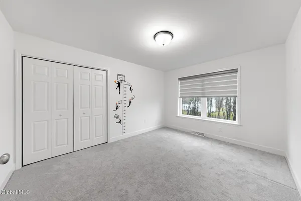 $695,999 | 22 Bergen Place, Niskayuna, NY 12309