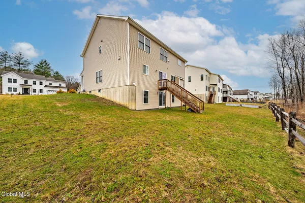 $695,999 | 22 Bergen Place, Niskayuna, NY 12309