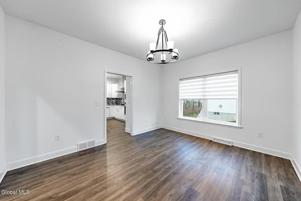 $695,999 | 22 Bergen Place, Niskayuna, NY 12309