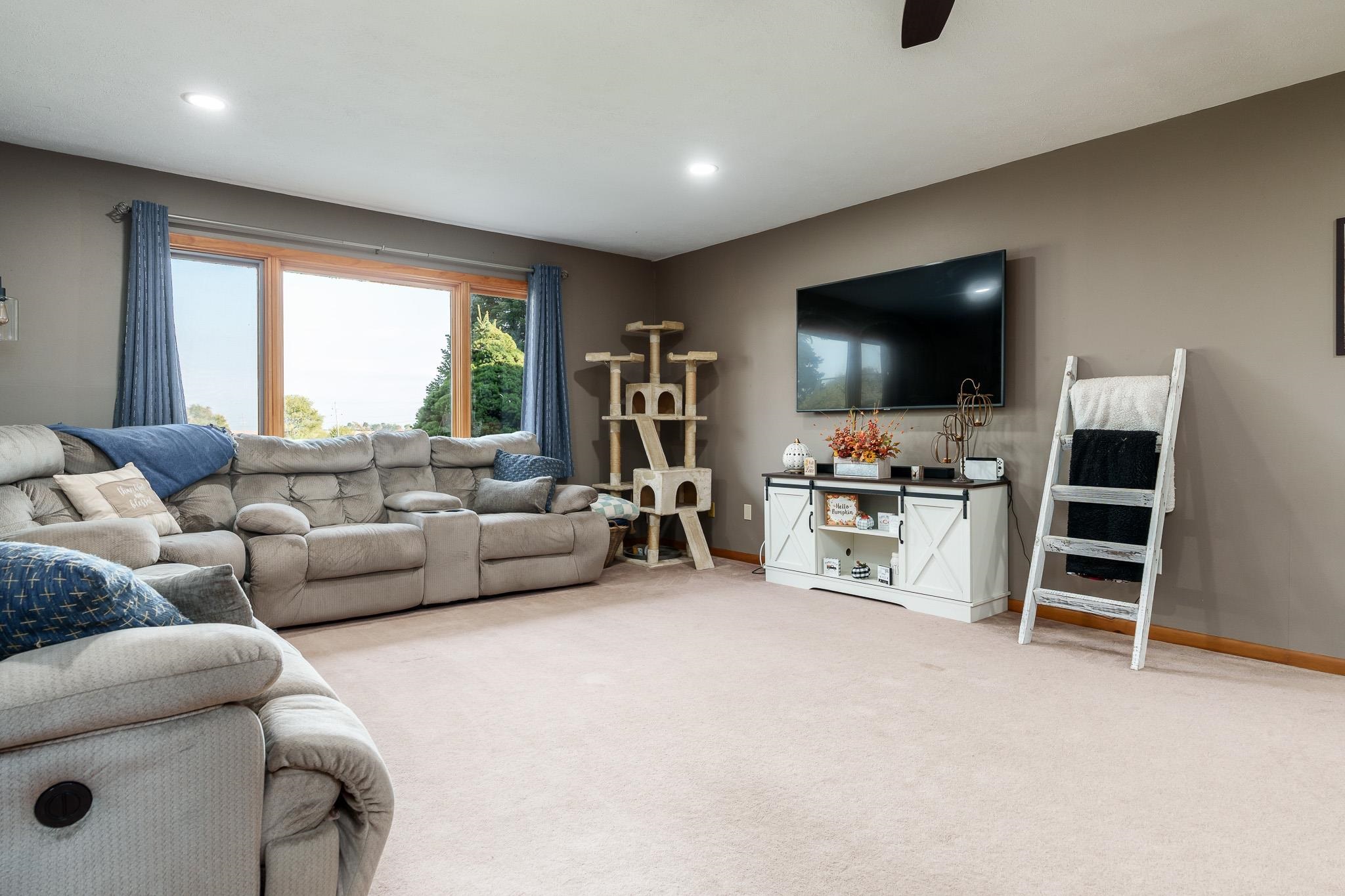 5553 North Mulford Road Monroe Center, IL 61052 - Photo 20 of 49