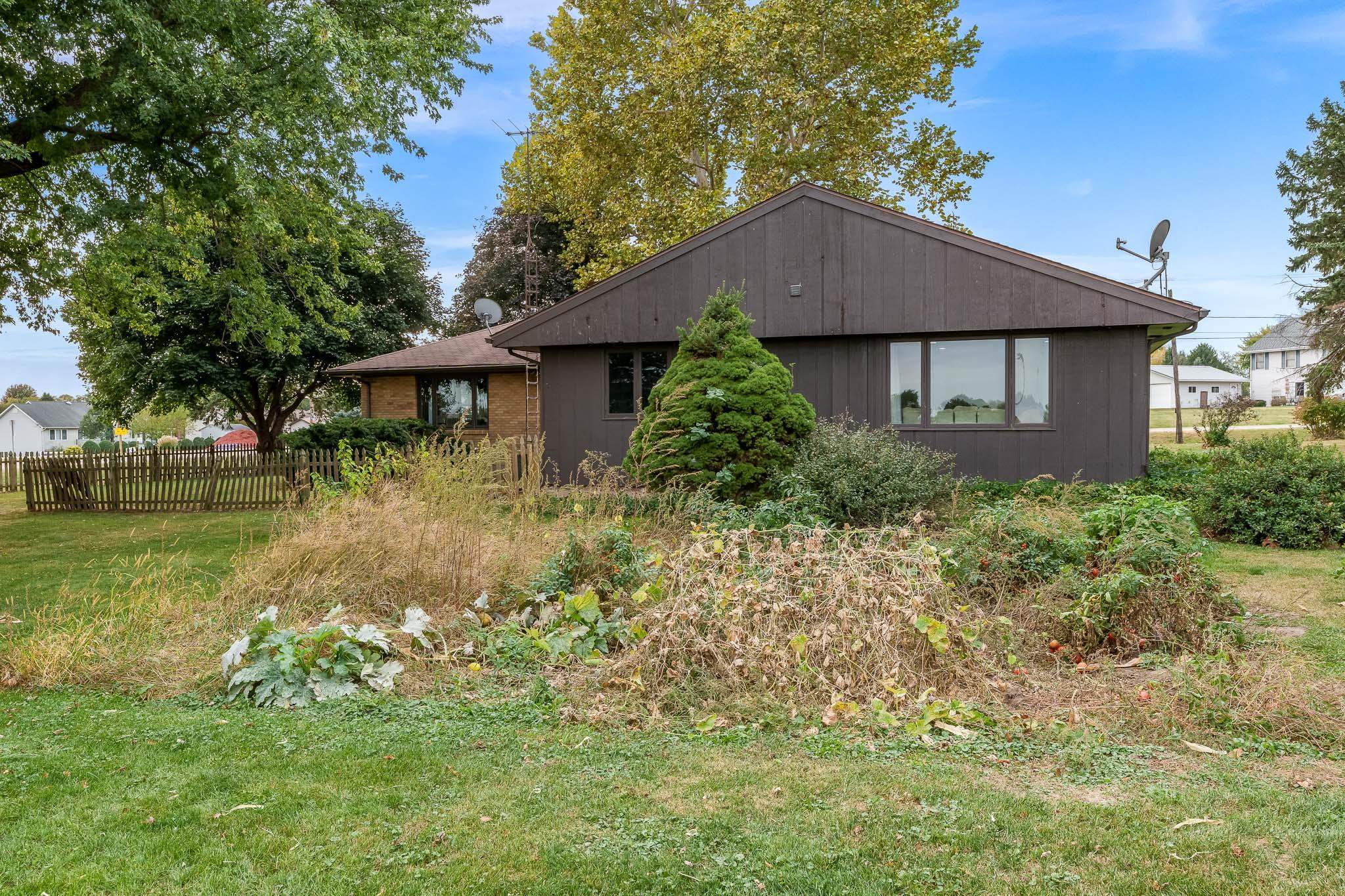 5553 North Mulford Road Monroe Center, IL 61052 - Photo 9 of 49