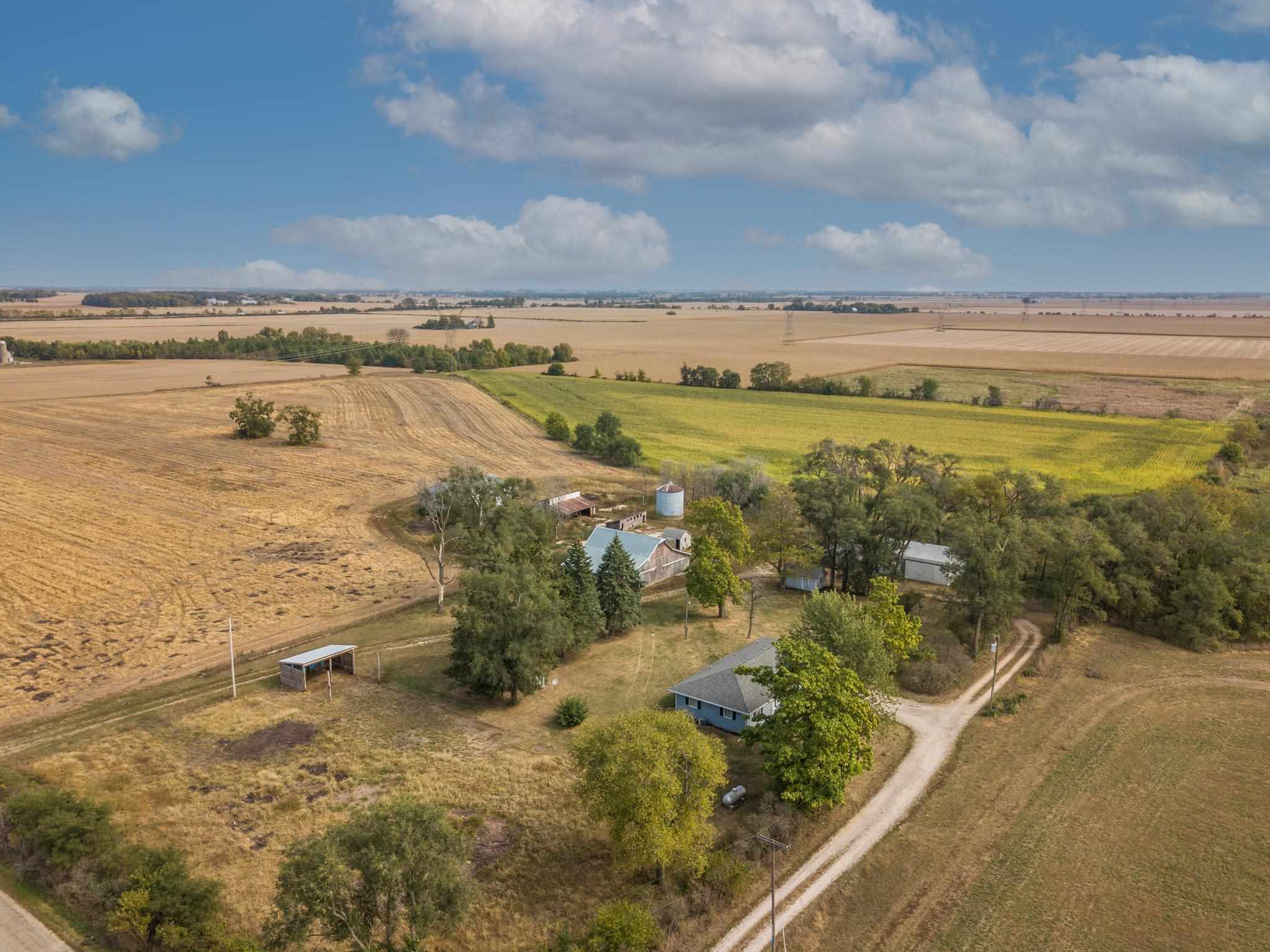 10213 Hill Road Erie, IL 61250 - Photo 6 of 22 Gallery Image 6