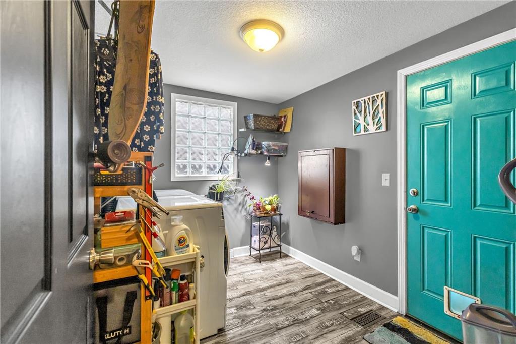 4118 Roanoke Road Kansas City, MO 64111 - Photo 11 of 15