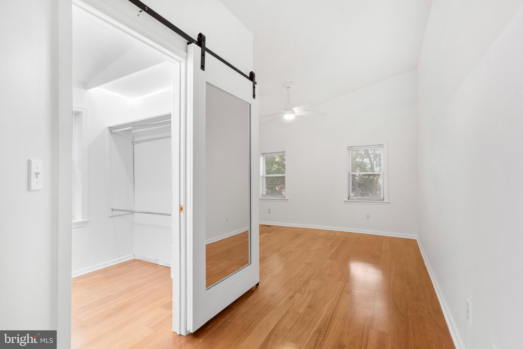 944 North Randolph Street Philadelphia, PA 19123 - Photo 15 of 26 a view of hallway with wooden floor