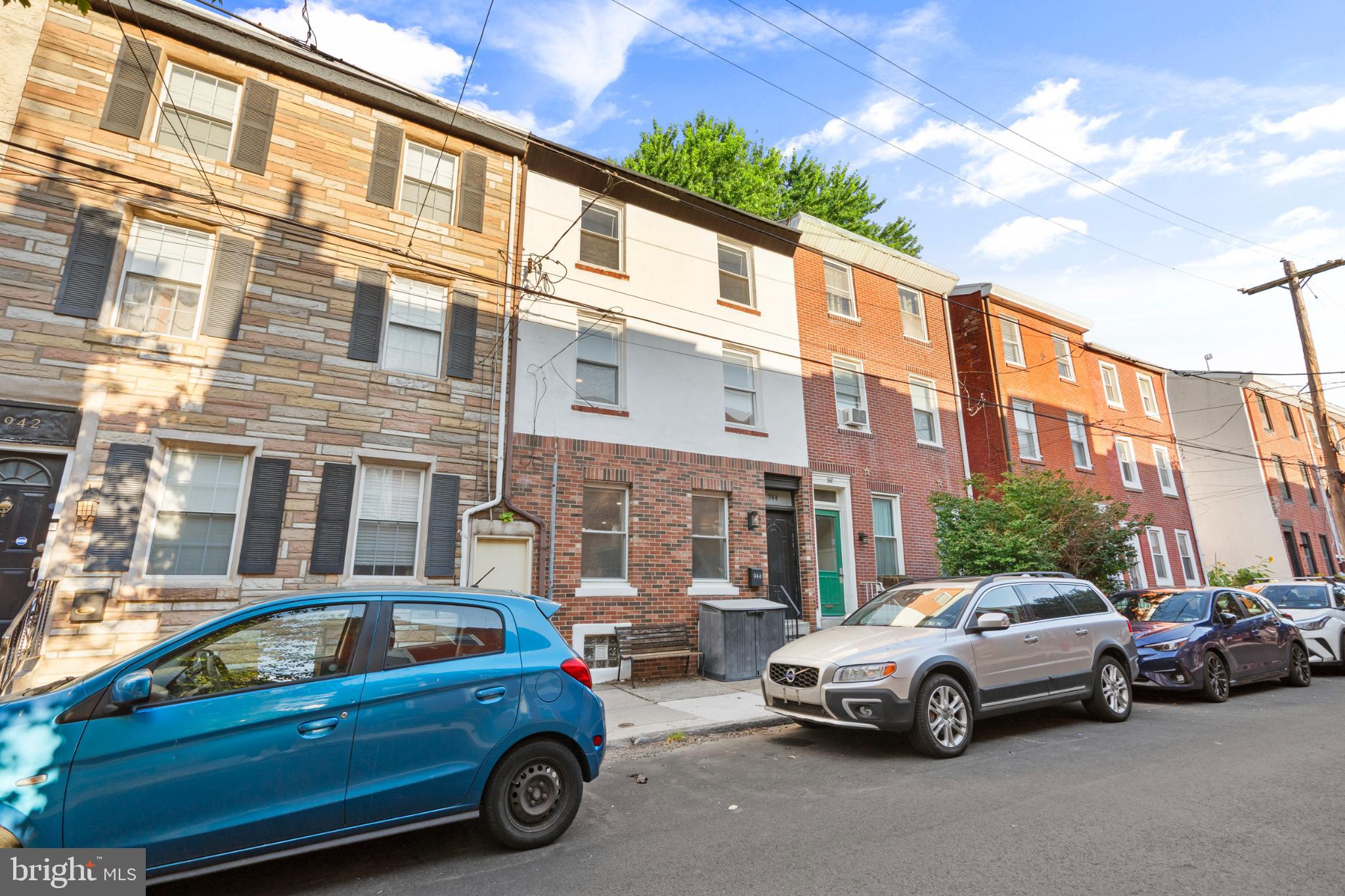 944 North Randolph Street Philadelphia, PA 19123 - Photo 2 of 26 a car parked in front of a building
