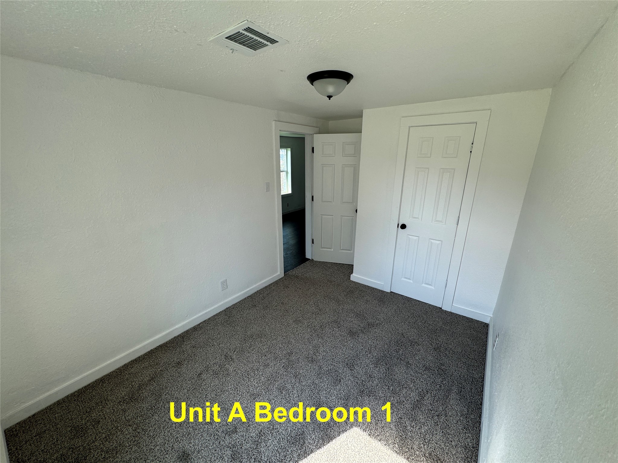 8214 Livingston Street, Unit A Houston, TX 77051 - Photo 5 of 17 a view of hallway