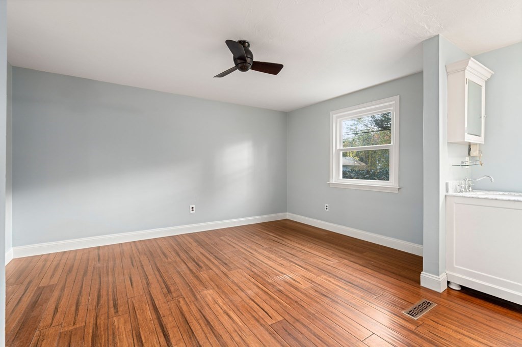 96 Wilmarth Road Randolph, MA 02368 - Photo 10 of 39 Gallery Image 10