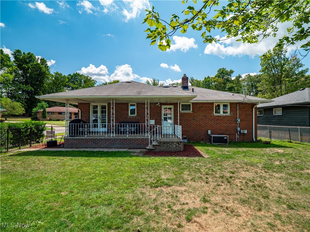 9114 Reichert Road Parma, OH 44130 - Photo 33 of 48