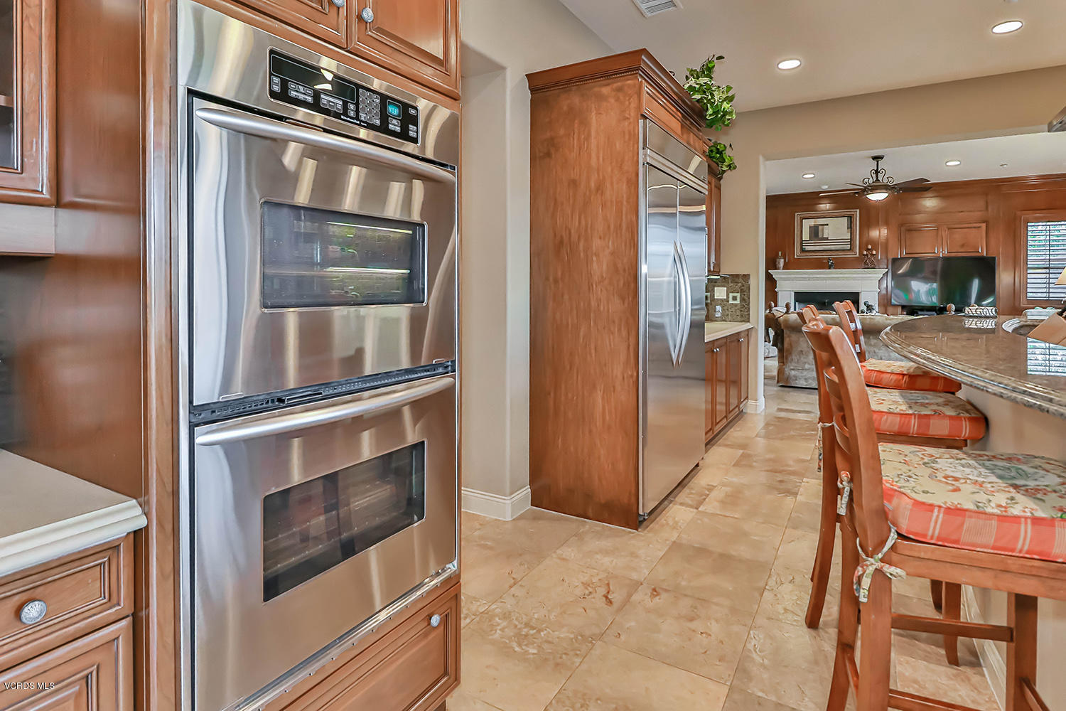 457 Vineyard Drive Simi Valley, CA 93065 - Photo 23 of 65 hKitchen7