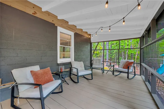 $375,000 | 525 Blueberry Lane, Mountain Rest, SC 29664