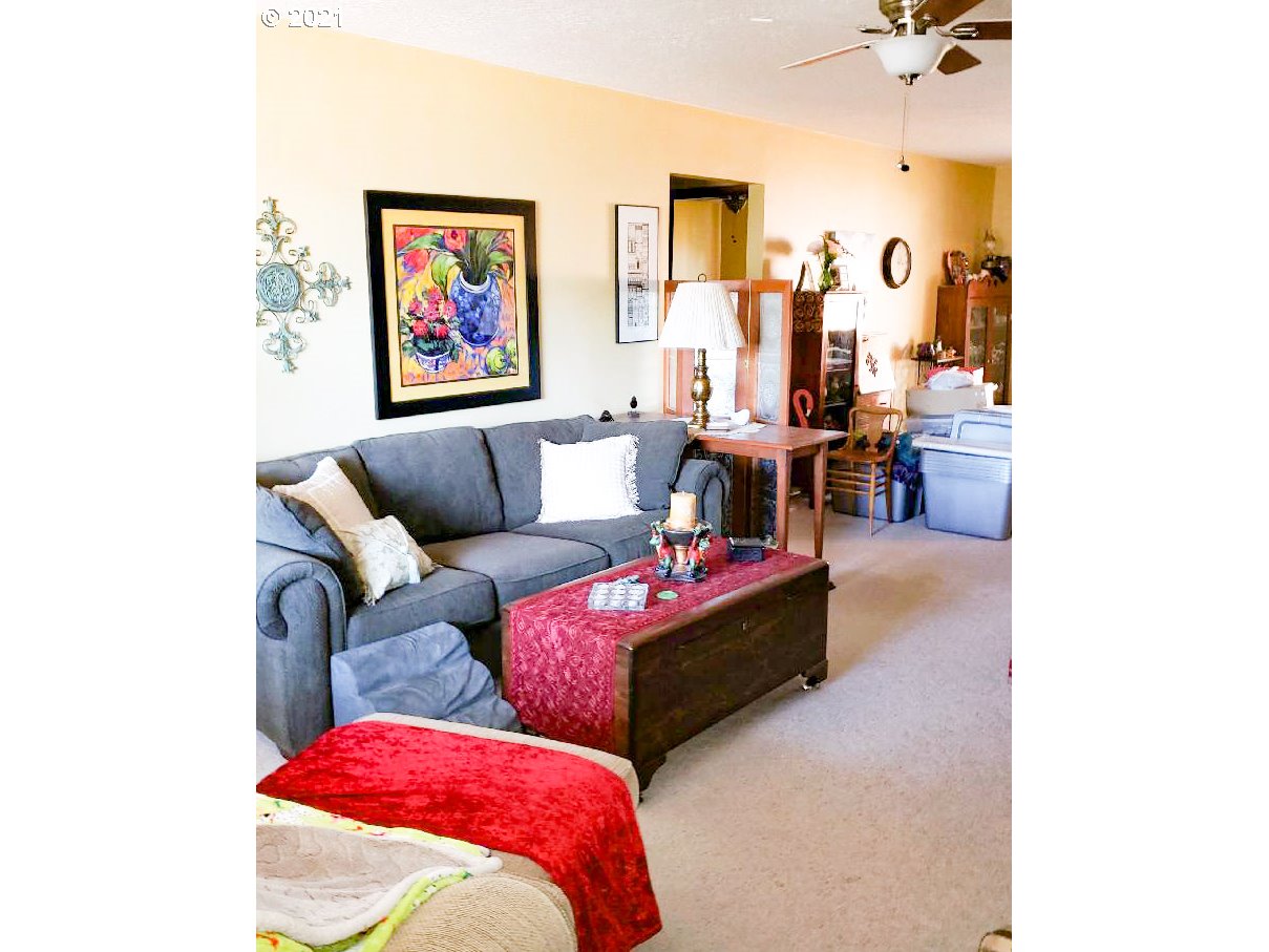 1548 Quinn Road Woodburn, OR 97071 - Photo 12 of 15 Gallery Image 12