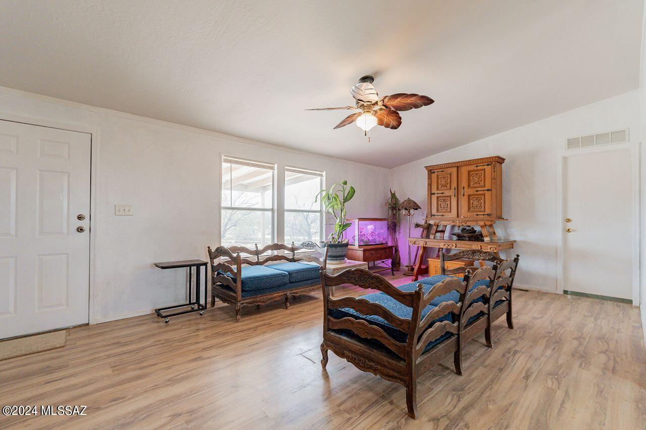 8285 South Fillmore Road Tucson, AZ 85736 - Photo 5 of 38 Gallery Image 5
