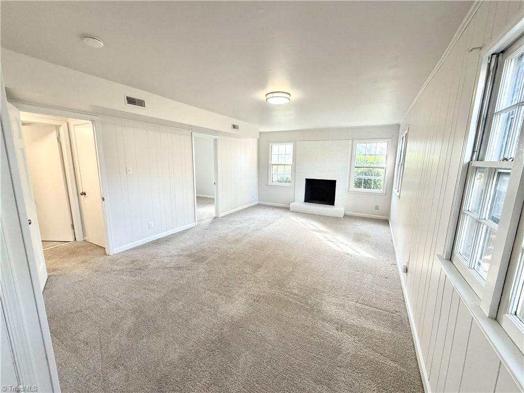 2210 Waynick Street High Point, NC 27265 - Photo 12 of 34