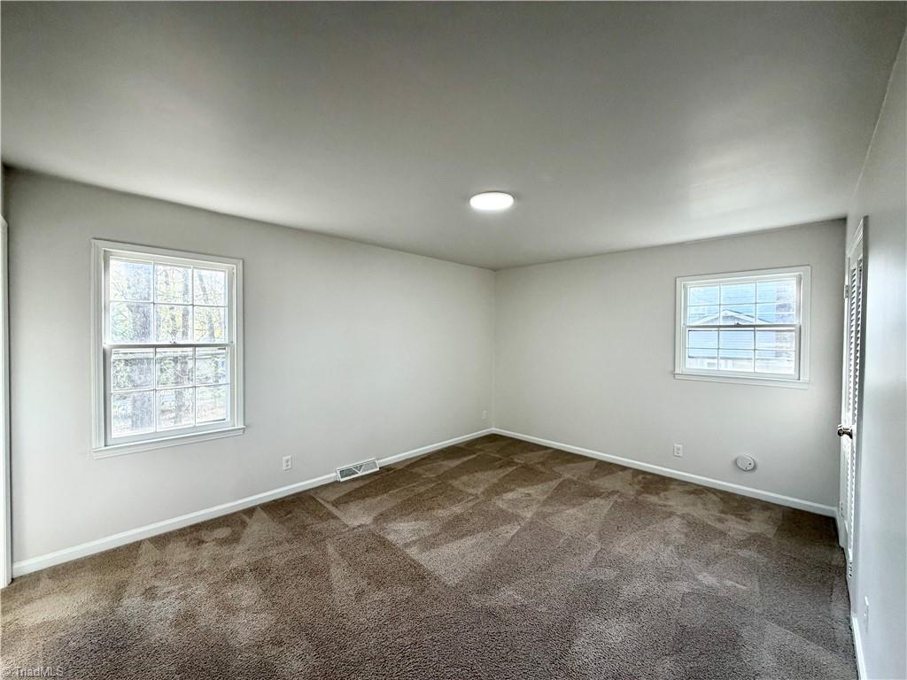 2210 Waynick Street High Point, NC 27265 - Photo 20 of 34