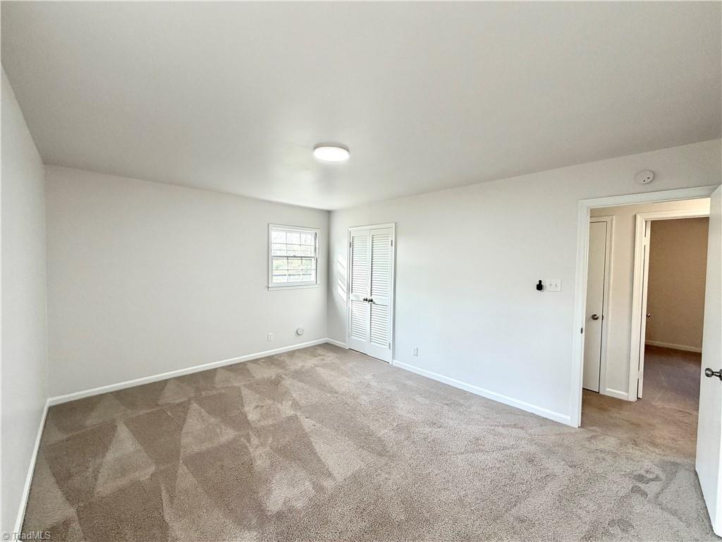 2210 Waynick Street High Point, NC 27265 - Photo 21 of 34