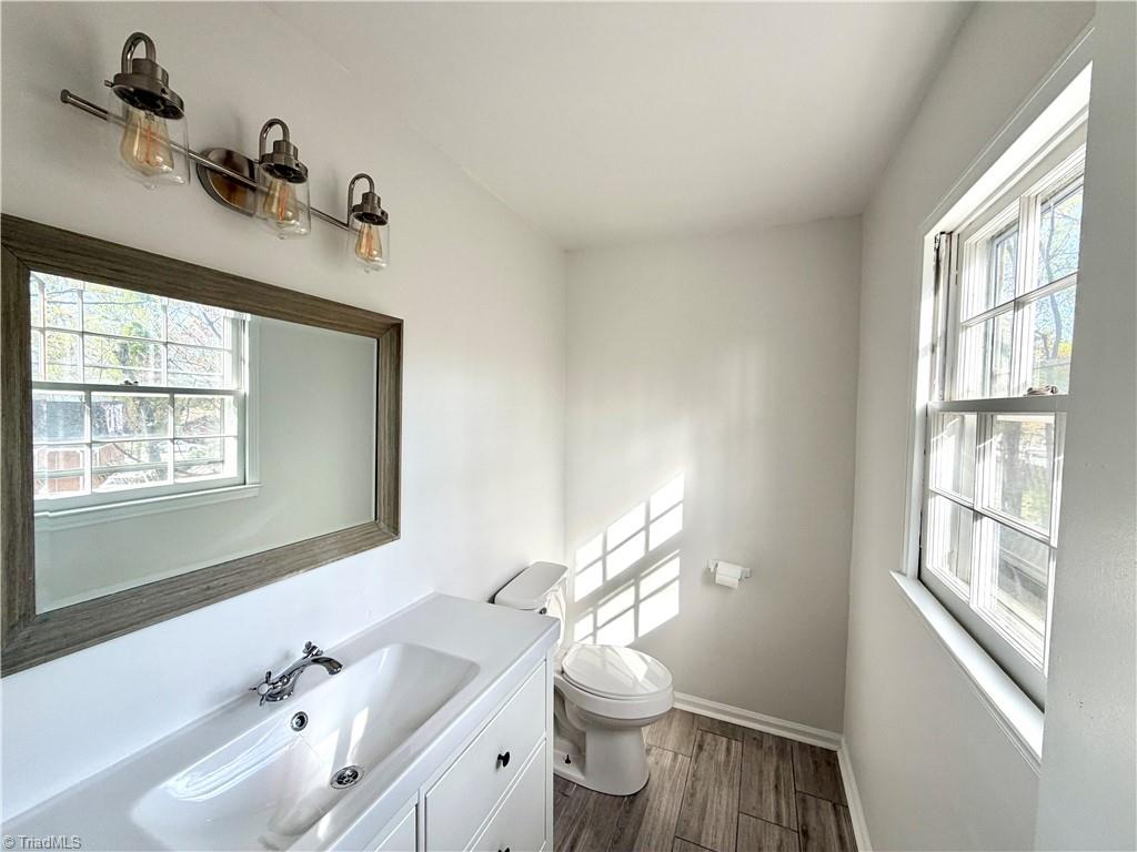 2210 Waynick Street High Point, NC 27265 - Photo 24 of 34