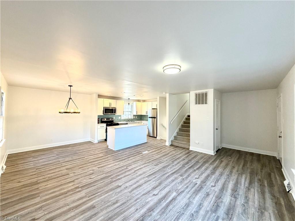 2210 Waynick Street High Point, NC 27265 - Photo 3 of 34