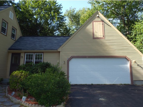 28 Albin Road Bow, NH 03304 - Photo 3 of 31