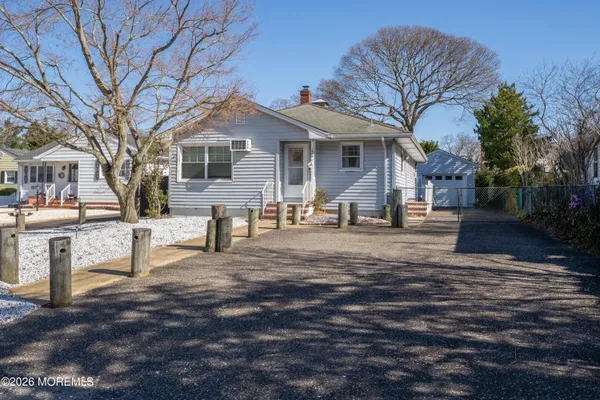 $600,000 | 1009 Burnt Tavern Road, Point Pleasant, NJ 08742