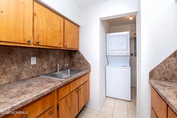 $249,500 | 1 Connecticut Court, Unit 843, Matawan, NJ 07747