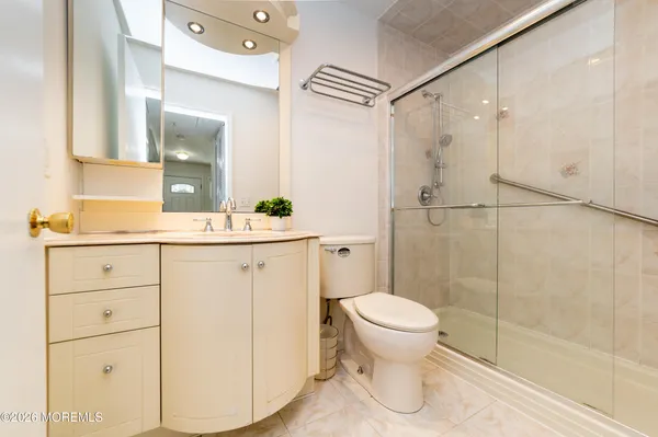 $249,500 | 1 Connecticut Court, Unit 843, Matawan, NJ 07747