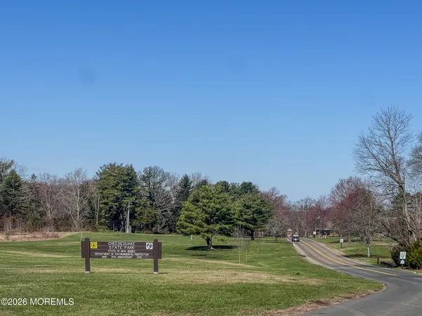 $249,500 | 1 Connecticut Court, Unit 843, Matawan, NJ 07747