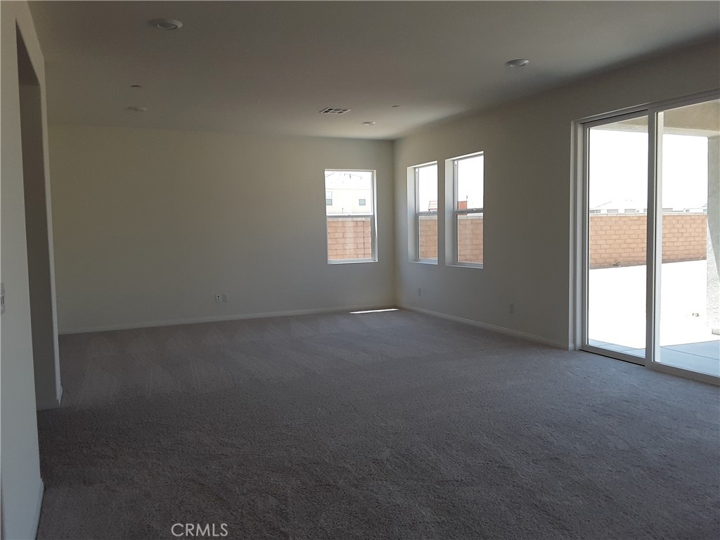 21108 Bison Mesa Road Riverside, CA 92507 - Photo 38 of 45 an empty room that has a window
