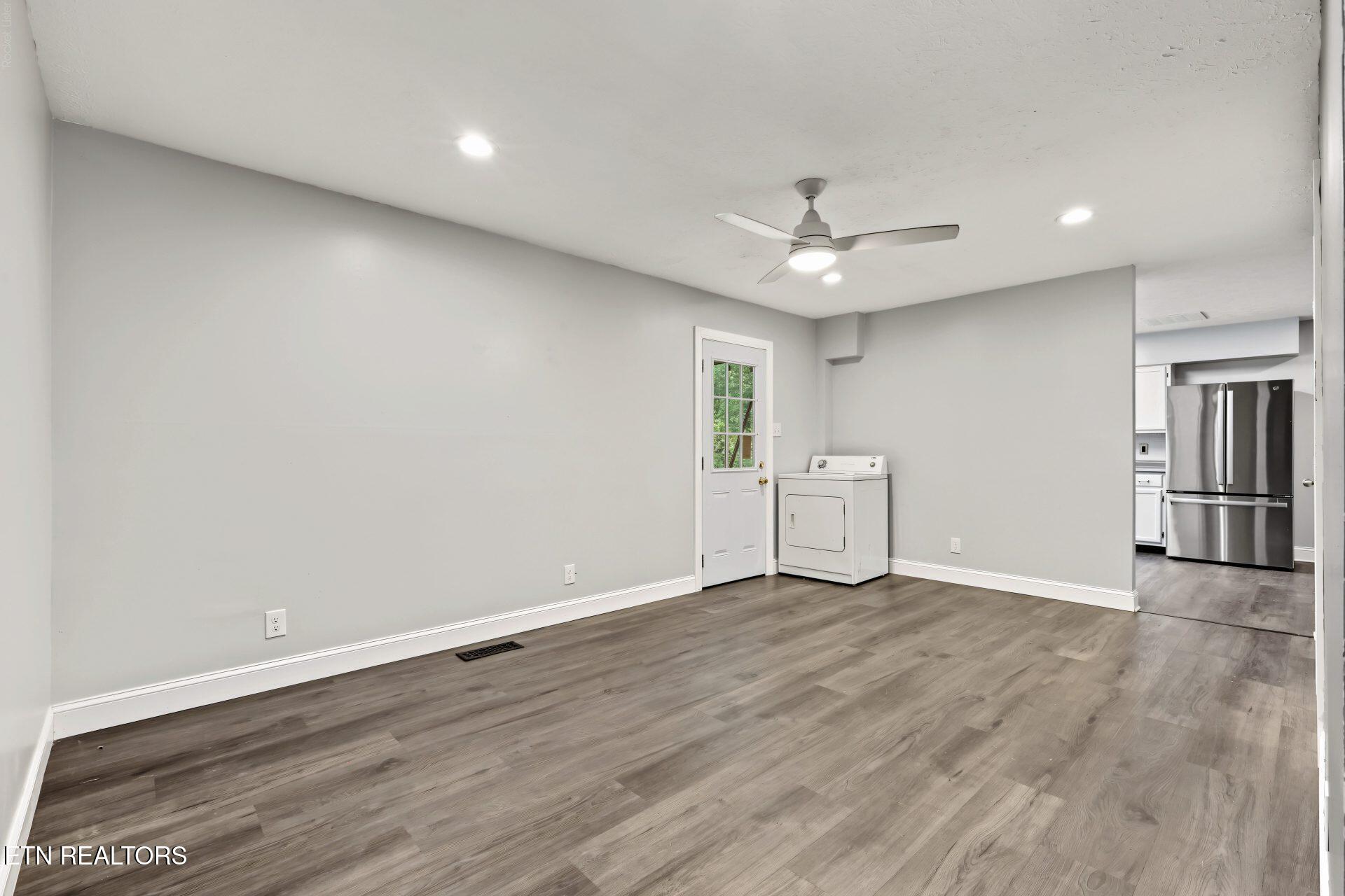 14 Cooper Lane Oak Ridge, TN 37830 - Photo 13 of 40 13_beyc6ab42aee1e093