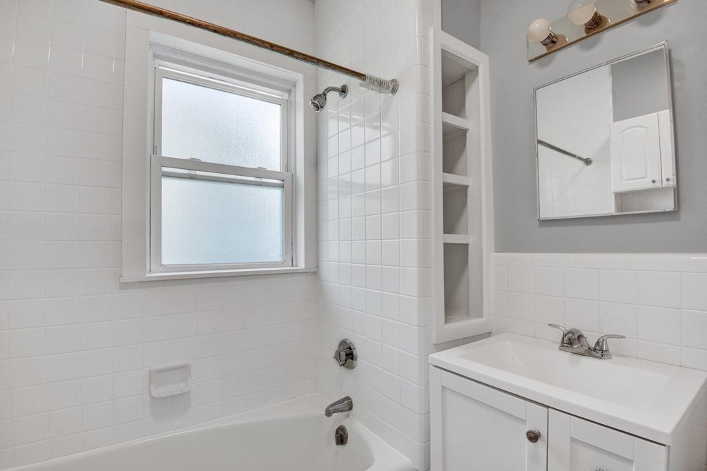 72 Garnet Road, Unit 1 Boston, MA 02132 - Photo 8 of 19 Gallery Image 8